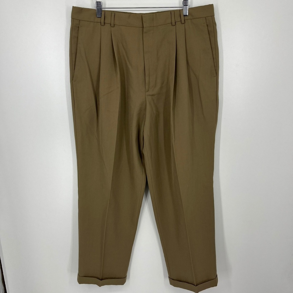 Dockers Dress Slacks Mens Tan Pleated Cuffed Classic Fit Trousers Khaki Size 36